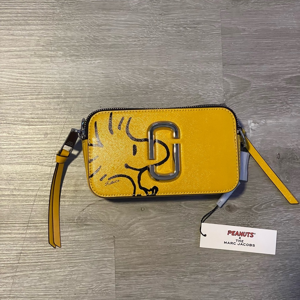Marc Jacobs Snapshot Peanut x Woodstock bag